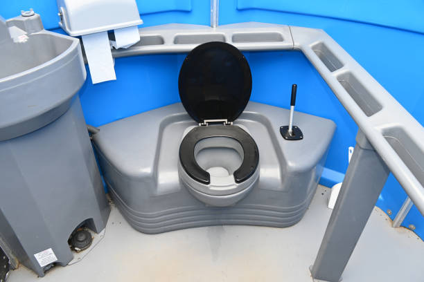 Portable Toilet Options We Offer in Dunlap, IA